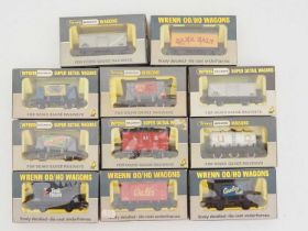 A mixed group of WRENN OO gauge wagons - VG in G/VG boxes (11)