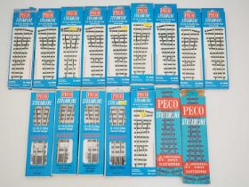 A group of PECO On30/O-16.5 points all in original boxes and appear unused - VG/E in G/VG boxes (