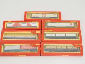 A group of TRIANG HORNBY OO gauge freightliner and bogie tank wagons in original boxes - VG/E in