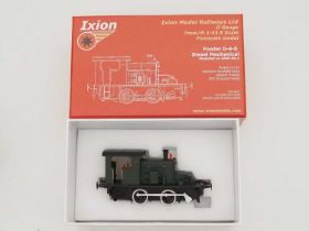 An IXION O gauge Fowler diesel-mechanical shunting locomotive in unlined green livery - VG/E in VG
