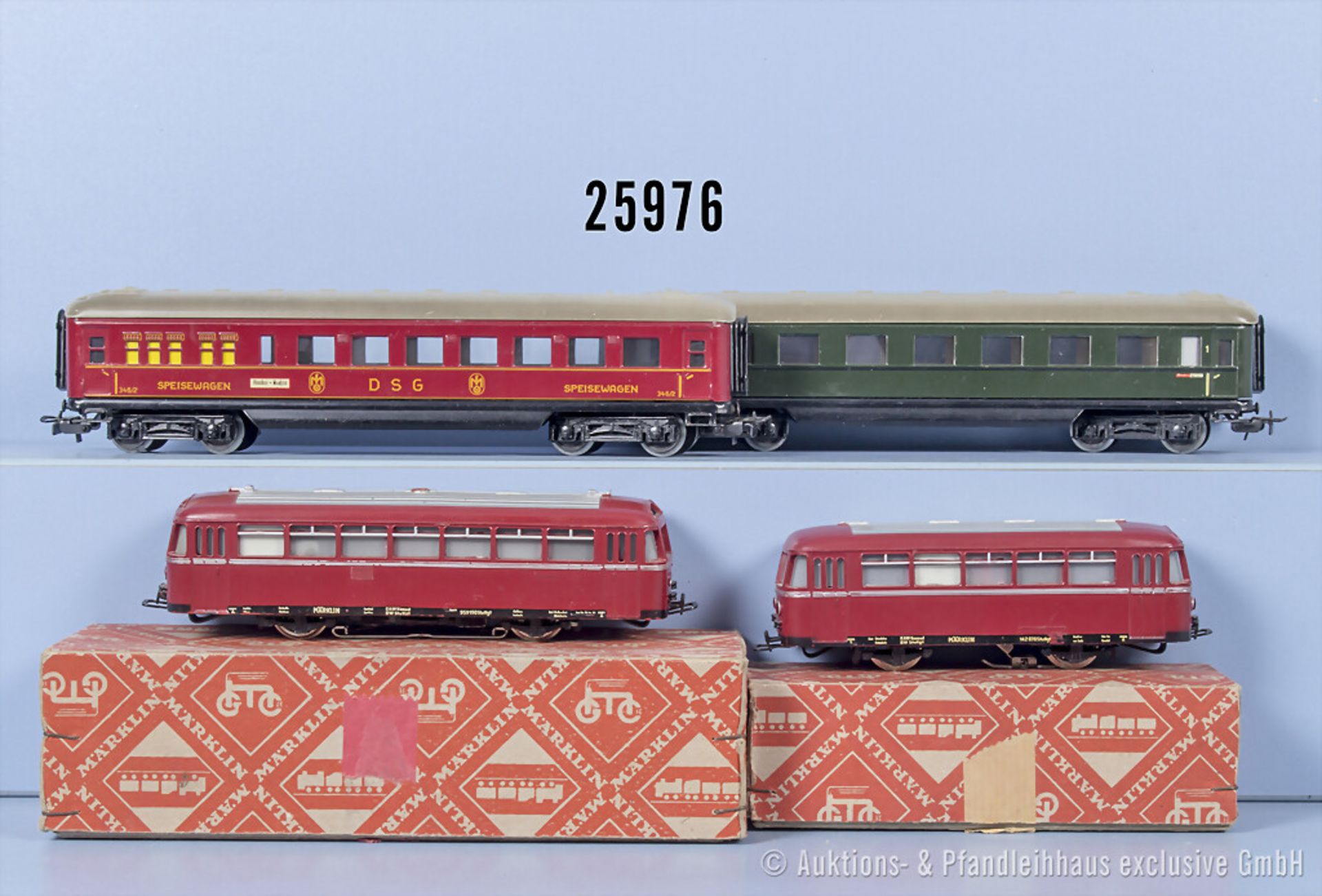 Märklin H0, dabei 3016/DB800 Schienenbus, BN 95 9190, 4018 Schienenbusbeiwagen, 346/1 ...