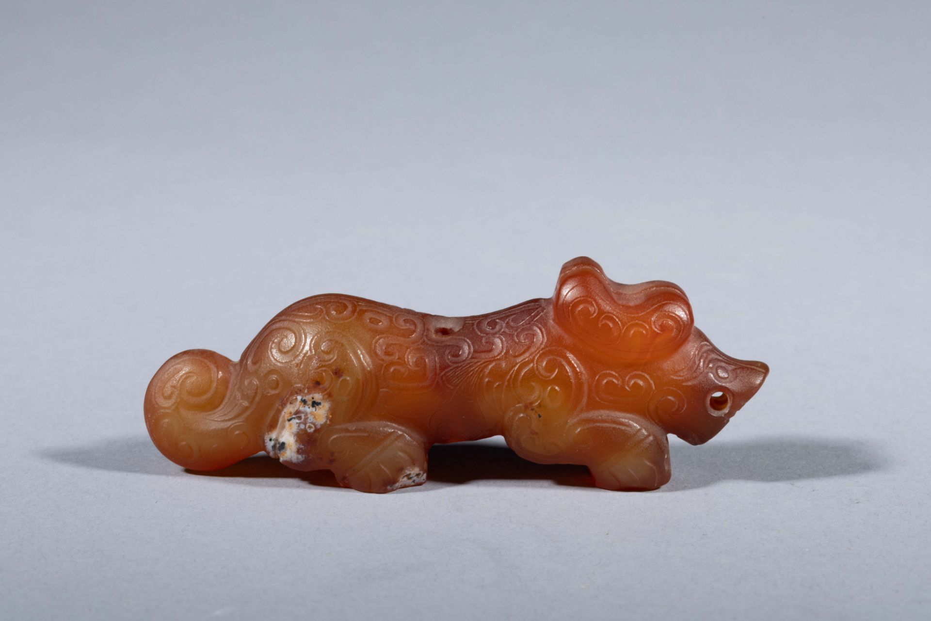Bixie Animal, chimérique, couché ciselé de Leiwen à traces de calcification Jade ocre rouge ambré, - Bild 2 aus 9