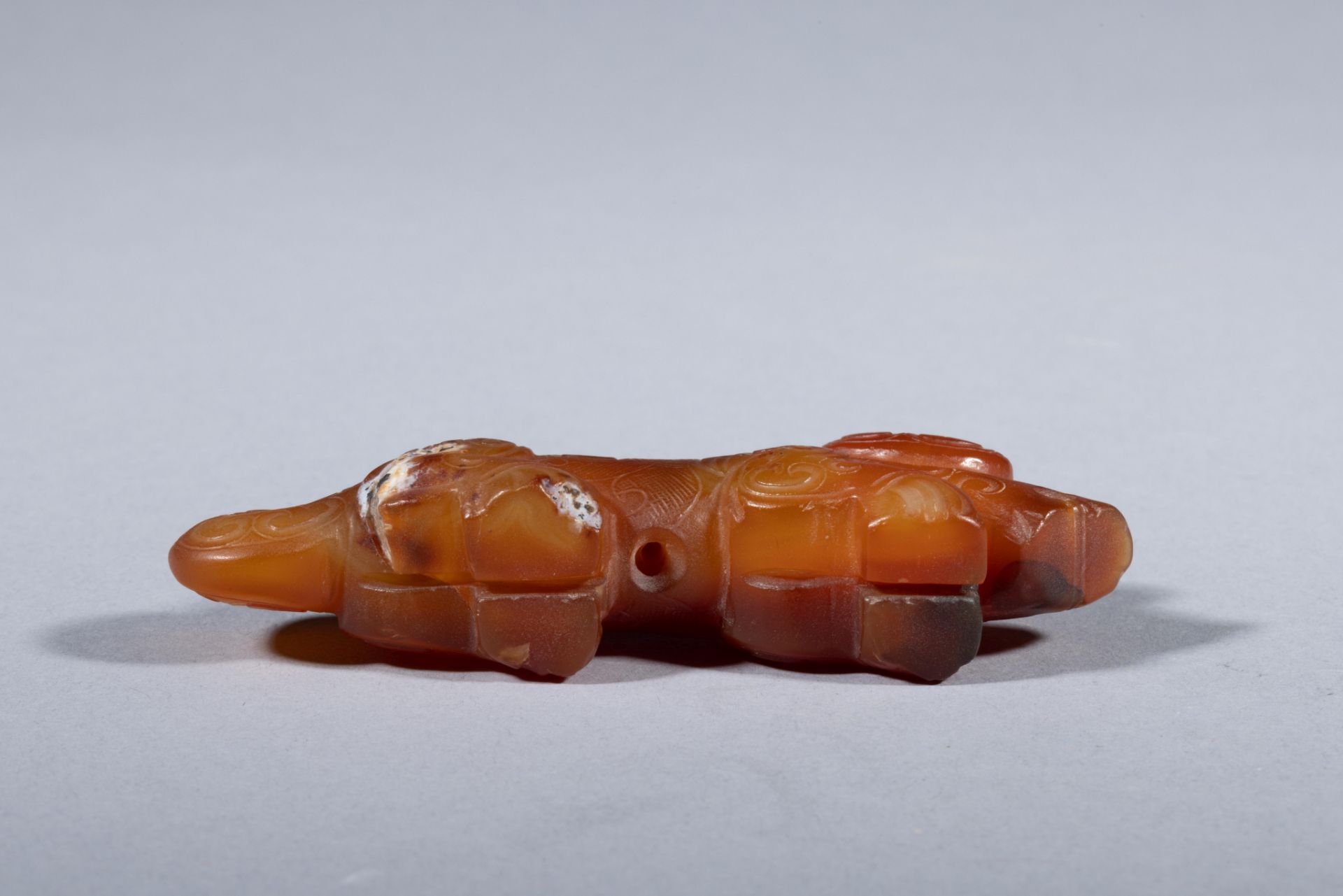 Bixie Animal, chimérique, couché ciselé de Leiwen à traces de calcification Jade ocre rouge ambré, - Bild 3 aus 9