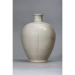 Vase meïping en porcelaine Qinbaï à glaçure monochrome céladon translucide finement craquelée