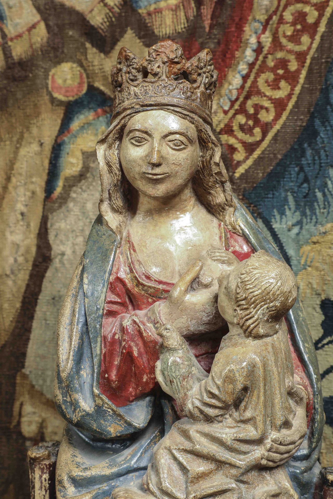 Vierge à l'enfant allaitant Pierre polychrome 15 ème siècle Ht 55cm x l 28cm - Bild 3 aus 5