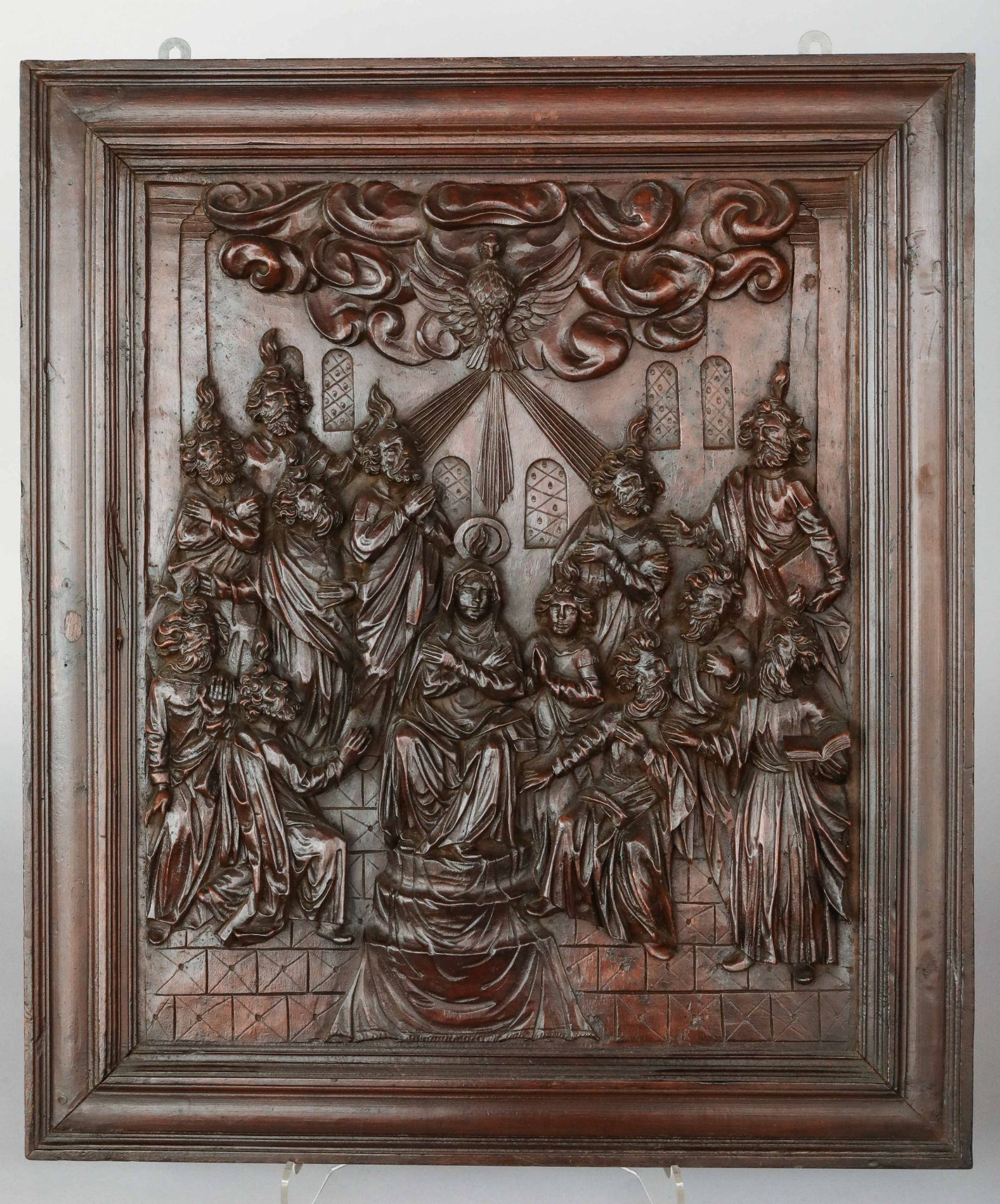 Paire de panneaux de noyer allemands sculptés de l'Ascension du Christ et l'Assomption de Marie - Bild 15 aus 19