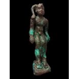 Horus enfant, sous la forme d’Hapocrate, debout , la mèche sur le coté Bronze très érodé à