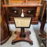 WILLIAM IV ROSEWOOD WORKBOX ON CENTRE COLUMN WITH QUATREFOIL BASE C.1830