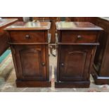 A PAIR OF VICTORIAN MAHOGANY POT CUPBOARD -SINGLE DRAWER ABOVE CUPBOARD BASE