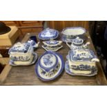 A COLLECTION BLUE & WHITE VICTORIAN STAFFORSHIRE DINNER & SERVING WARES