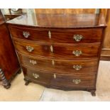 GEORGIAN MAHOGANY BOWFRONT CHEST OF 4 DRAWERS, BRASS ESCUTCHEONS AND DROP HANDLES ON OGEE BRACKET