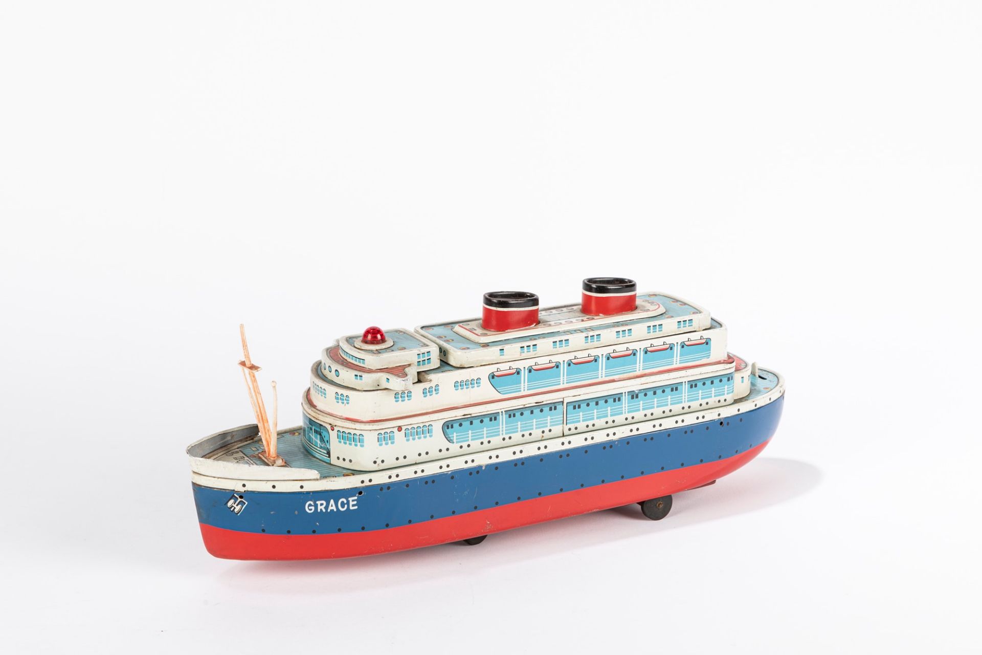 Modern Toys - Tabletop Grace Cruise Ship