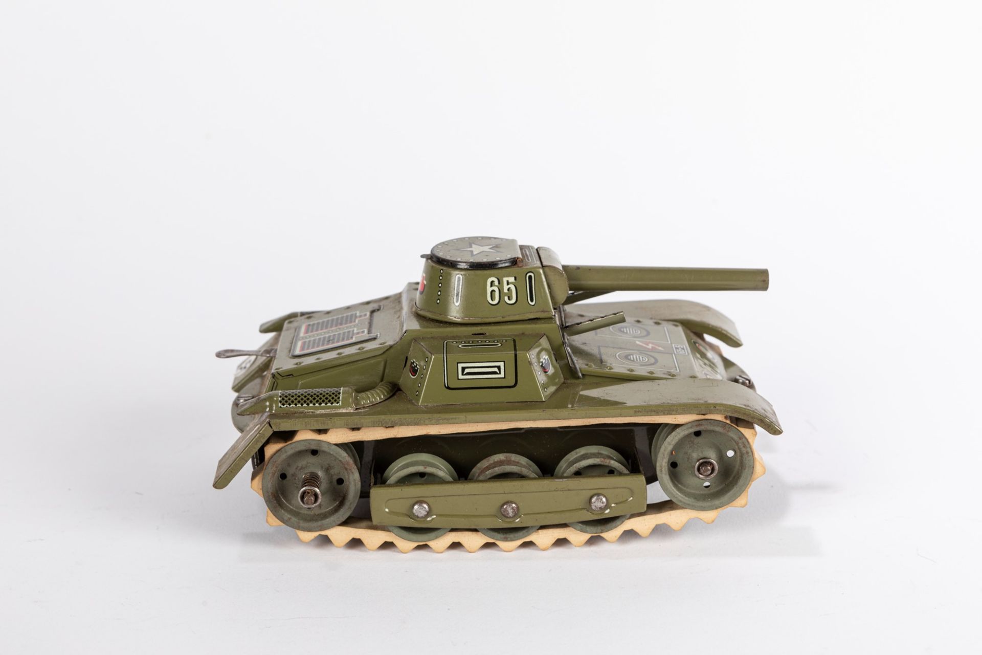 Gescha - M65 tank - Image 2 of 2