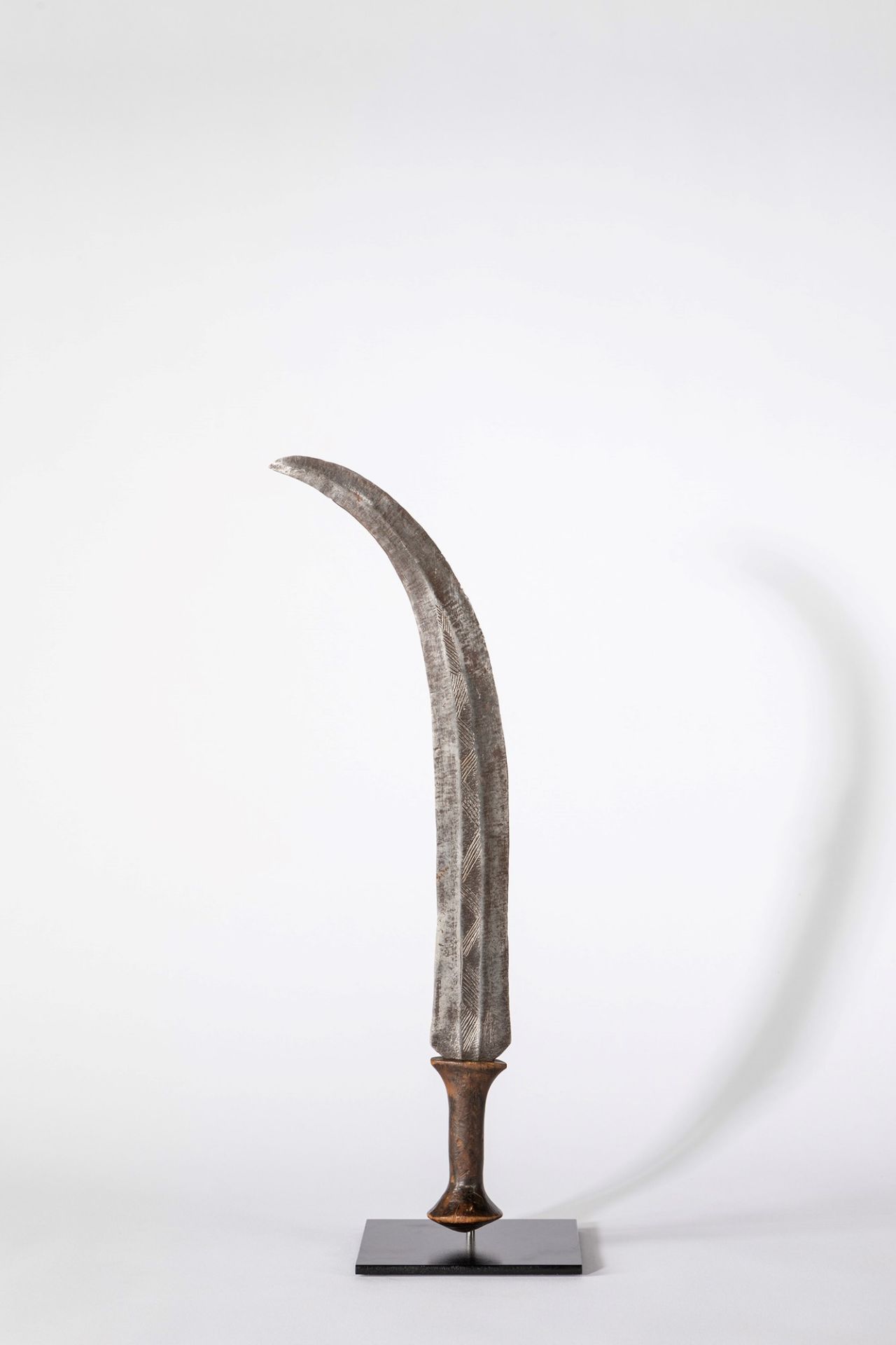 NGBANDI Congo Kinshasa - Curved ornamental saber