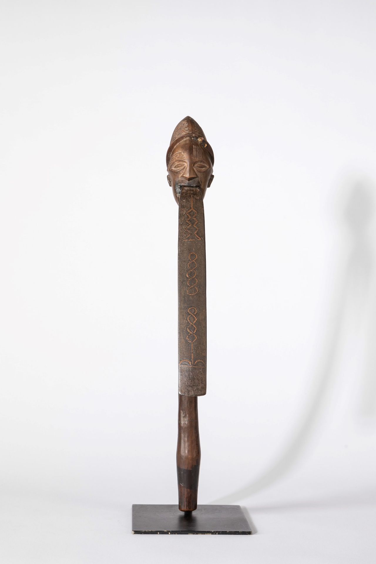 TEKE Congo Brazzaville - Ceremonial axe - Image 2 of 2