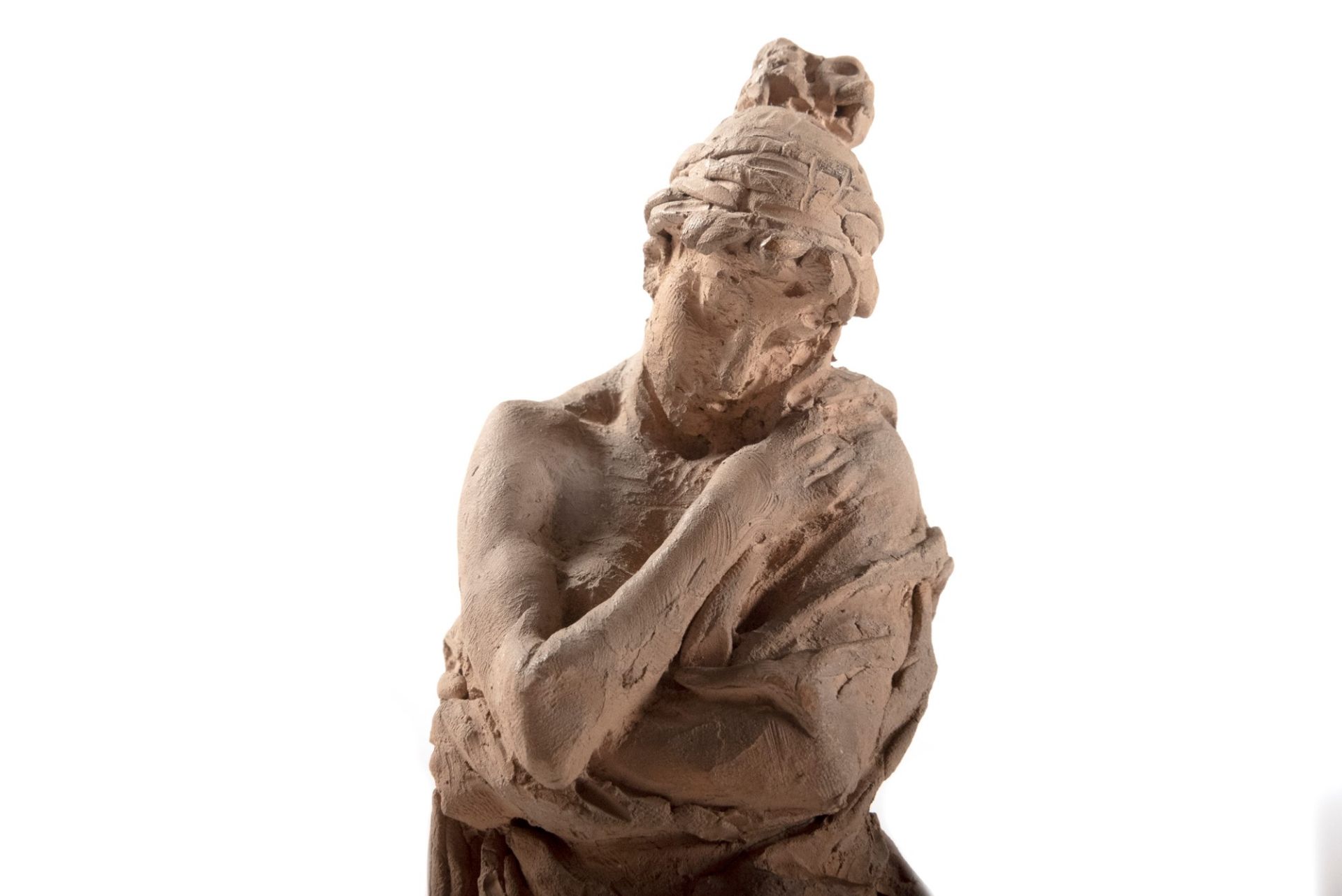 Terracotta sketch depicting a female figure with a black slave, 19th century - Bild 4 aus 5