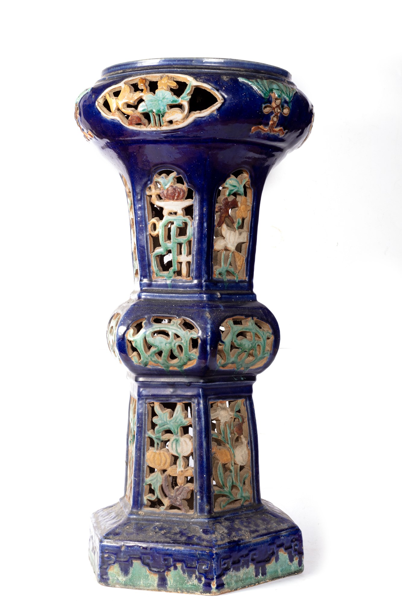 Large polychrome ceramic base, China 19th century