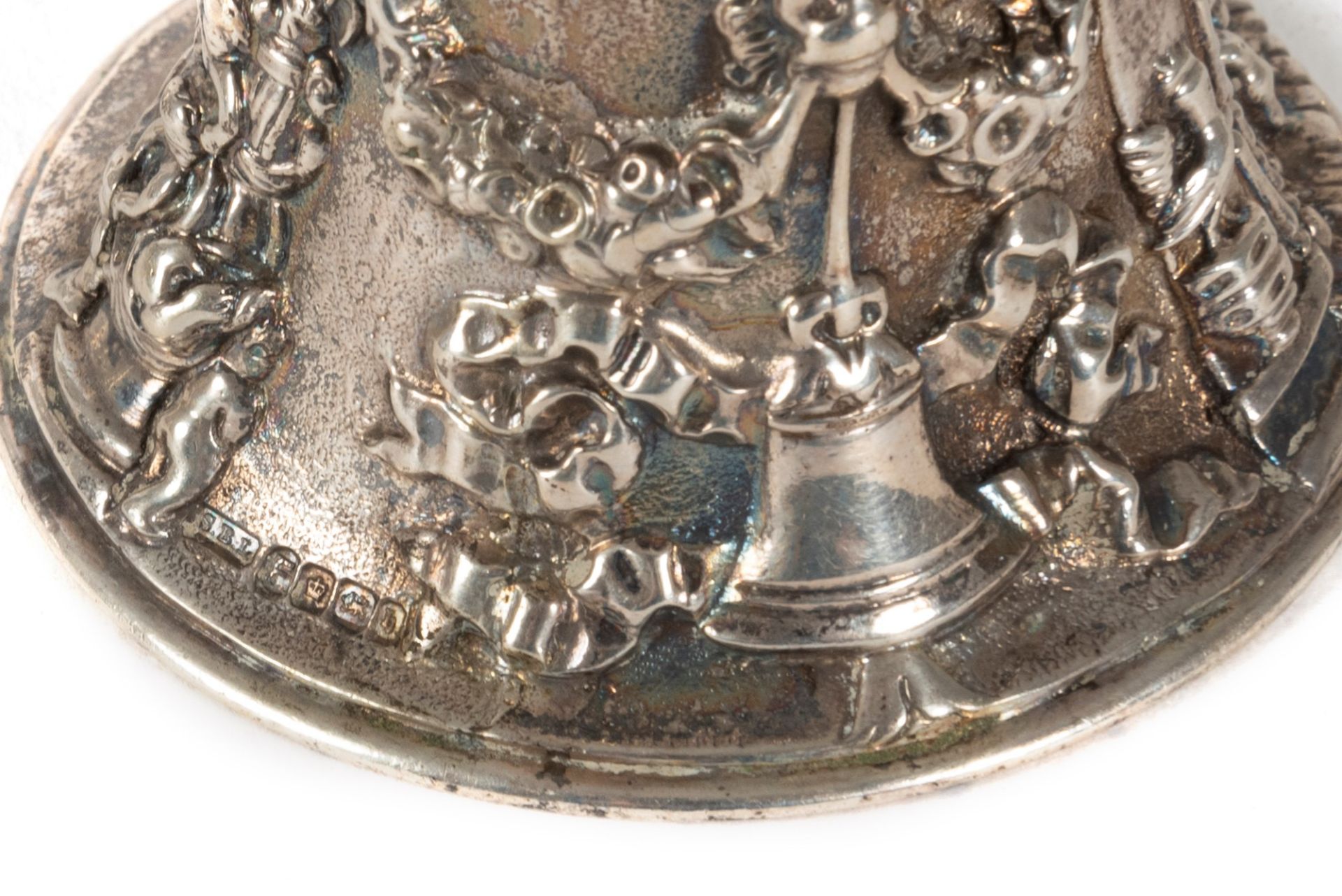 Lot consisting of eleven silver bells, England 19th-20th centuries - Image 7 of 11