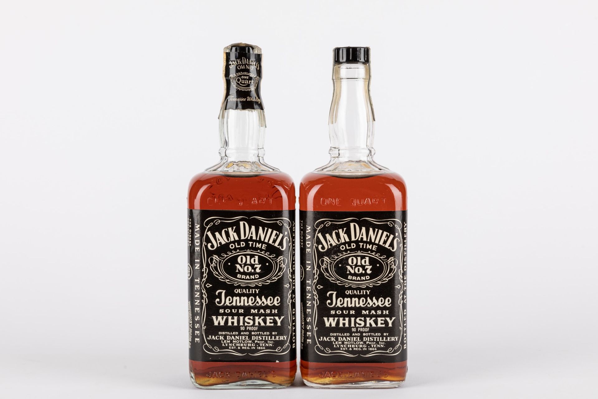 USA - Whisky / Jack Daniel's Old No.7 - 90 Proof One Quart (2 BT) (1973)