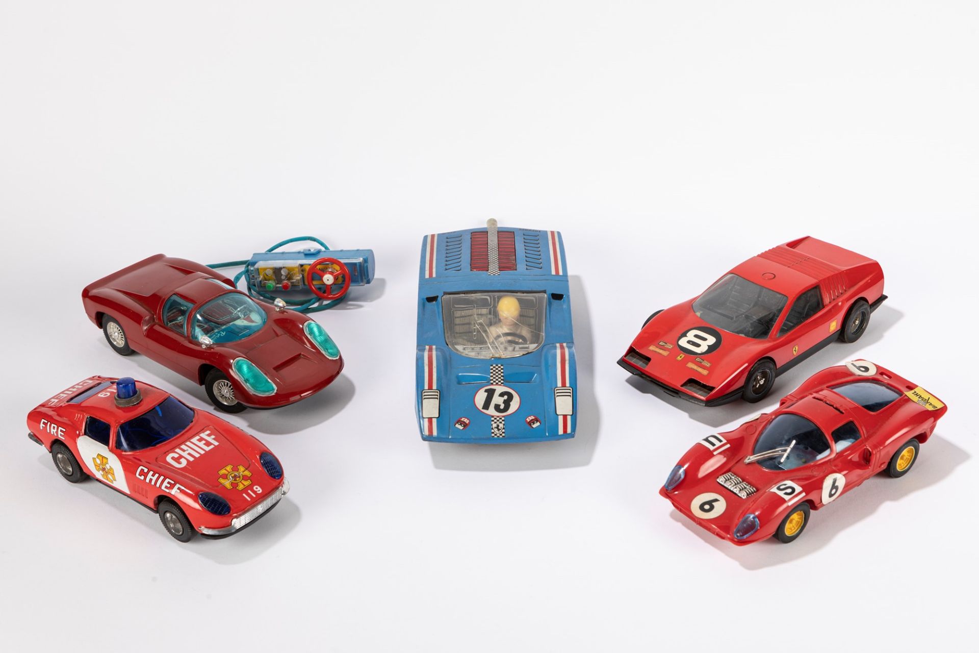 Set of 5 Ferrari cars