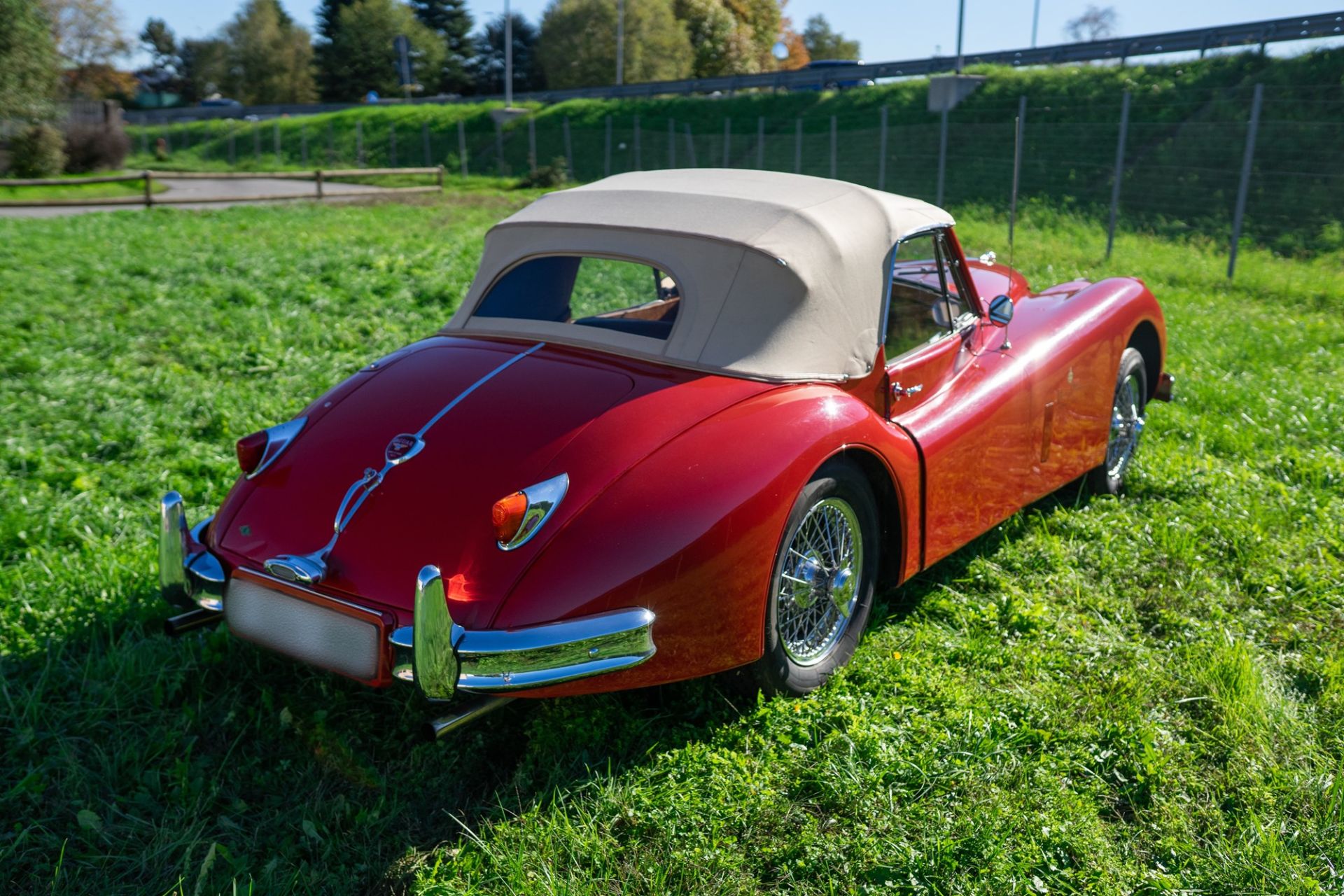 1957 Jaguar XK 140 - Image 4 of 20