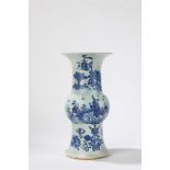A blue and white "Gu" vase. China, Guangxu period (1875-1908)