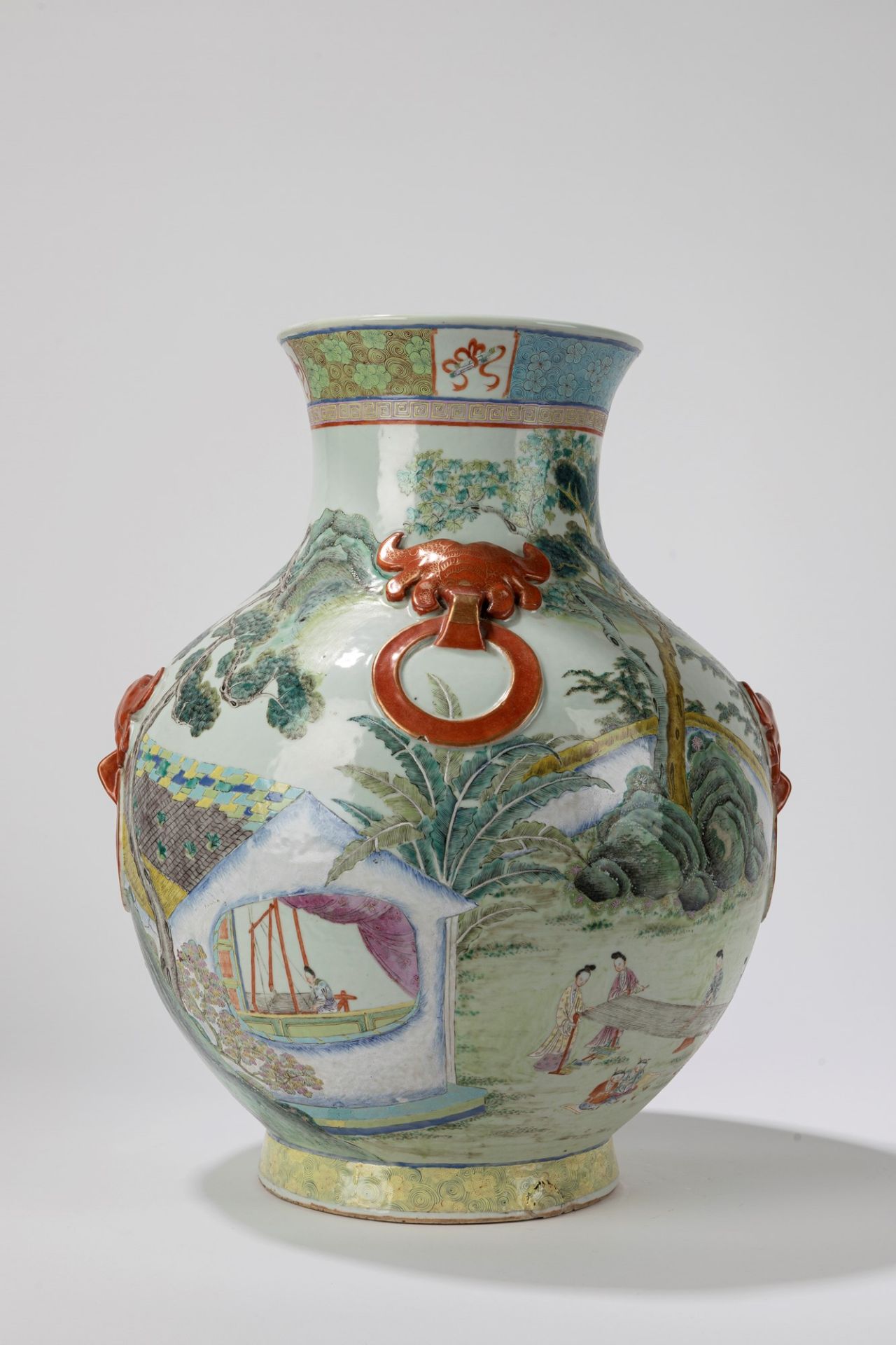 A large Famille Rose vase. China, Guangxu period/Republic Period - Bild 2 aus 3