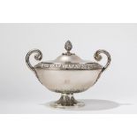Large double-handled silver tureen. Turin, first quarter of the 19th century, assayer Giuseppe Fonta