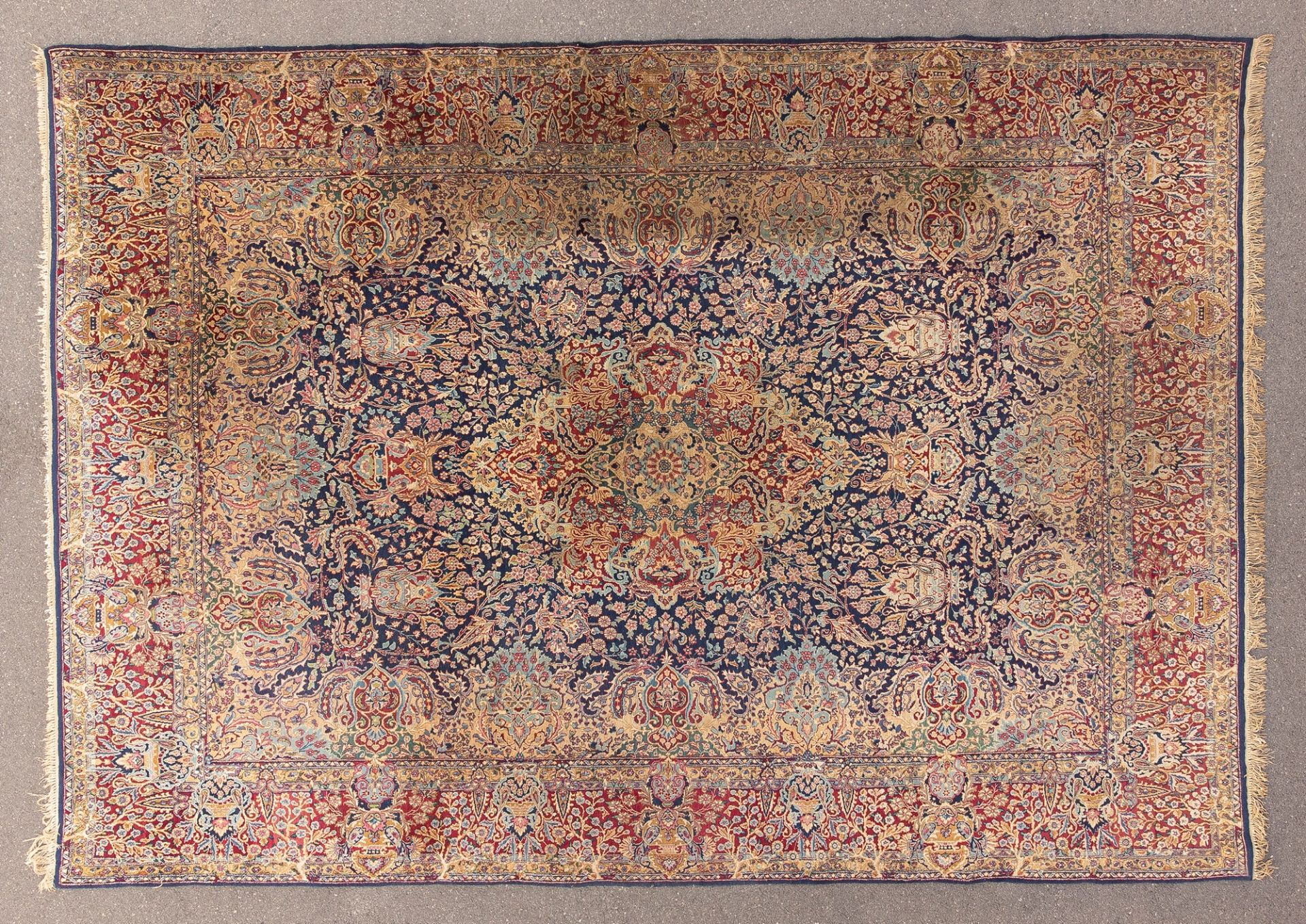 Very fine Persian Kirman carpet