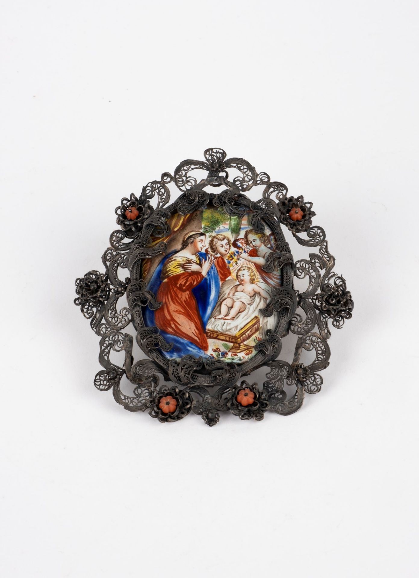 ☼ Enamel miniature depicting "Madonna with child and angels"