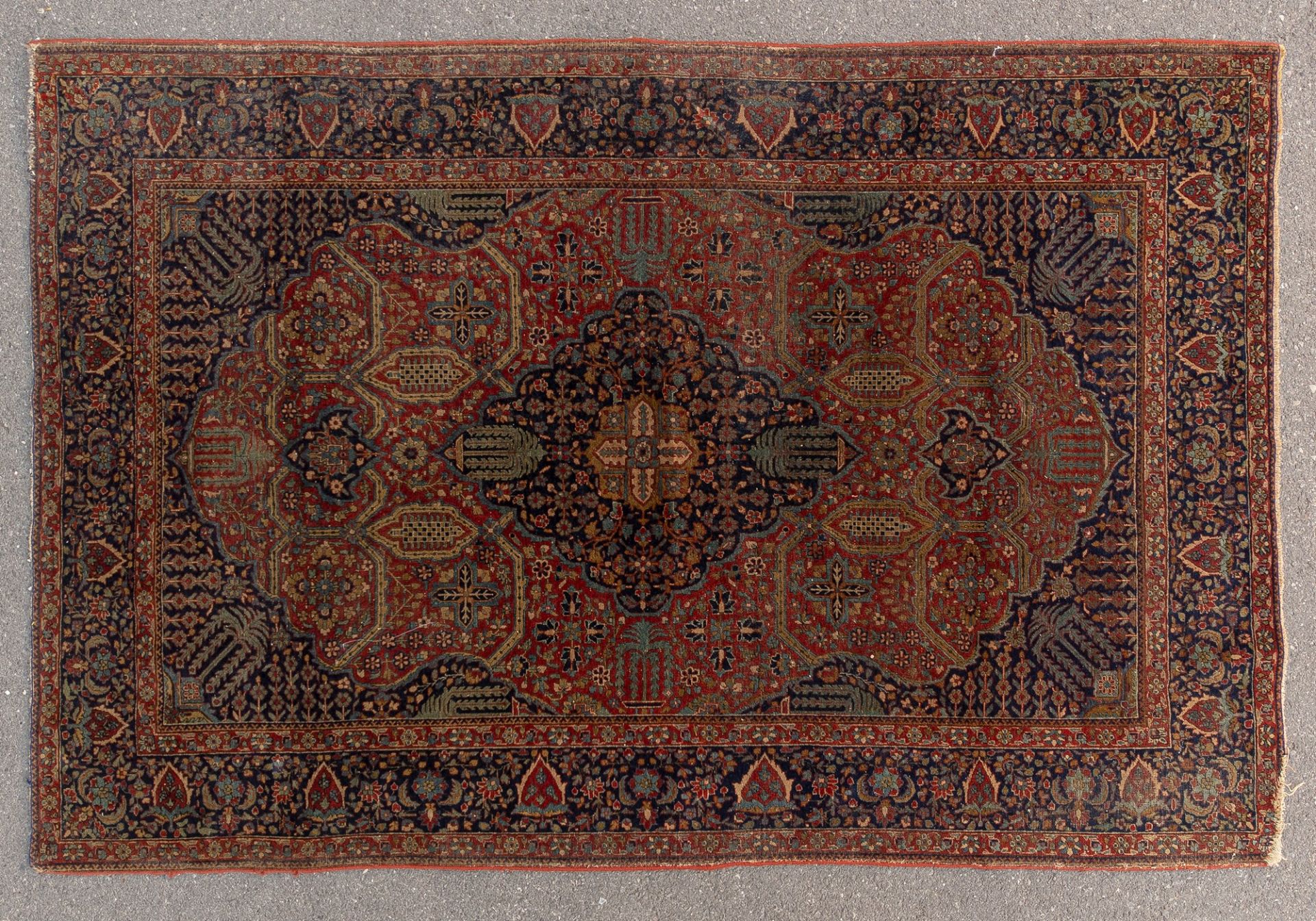 Very fine Persian Kashan carpet from the early 20th century