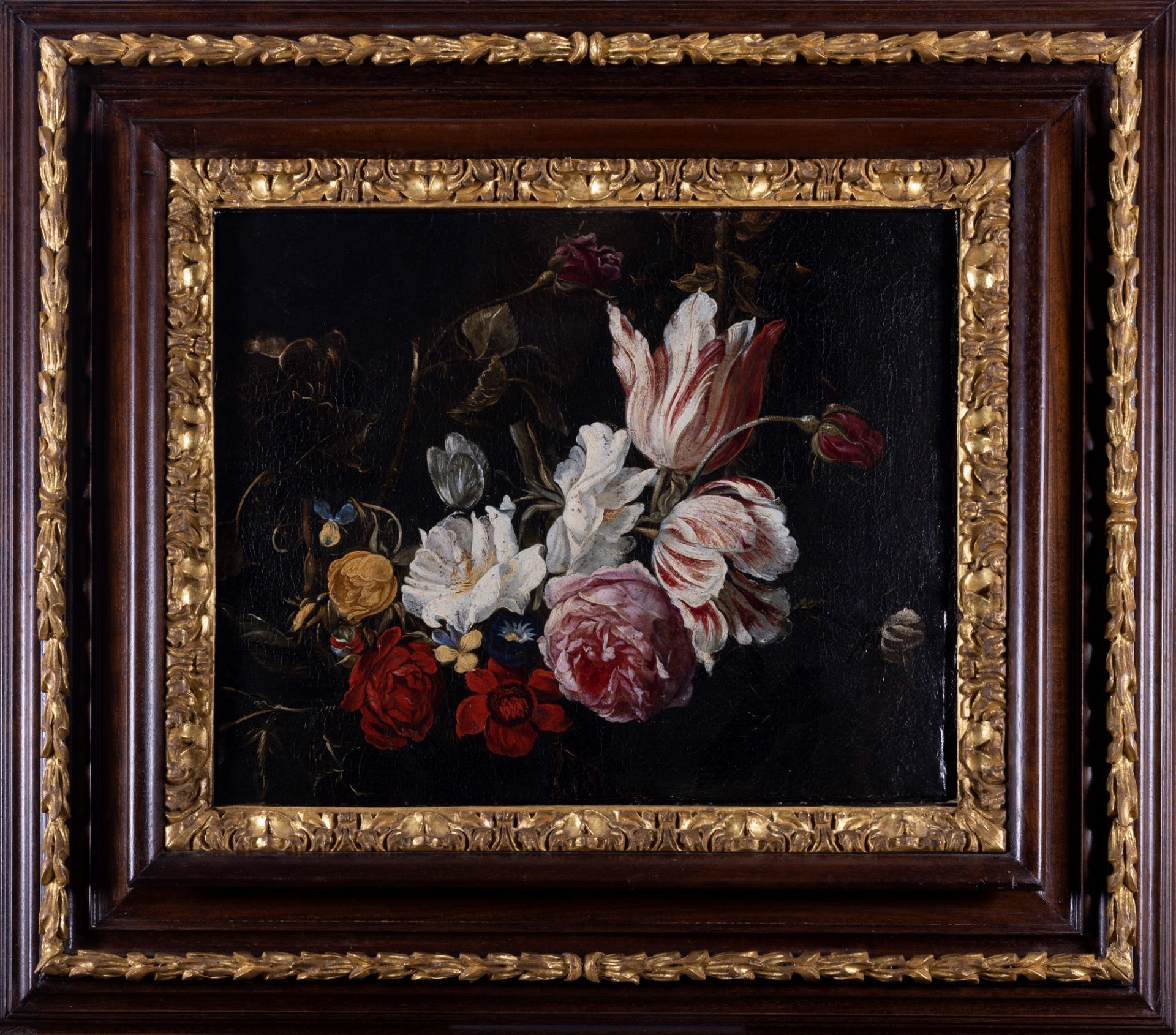 Scuola fiamminga, secolo XVII - Roses, tulips and other flowers - Image 2 of 3