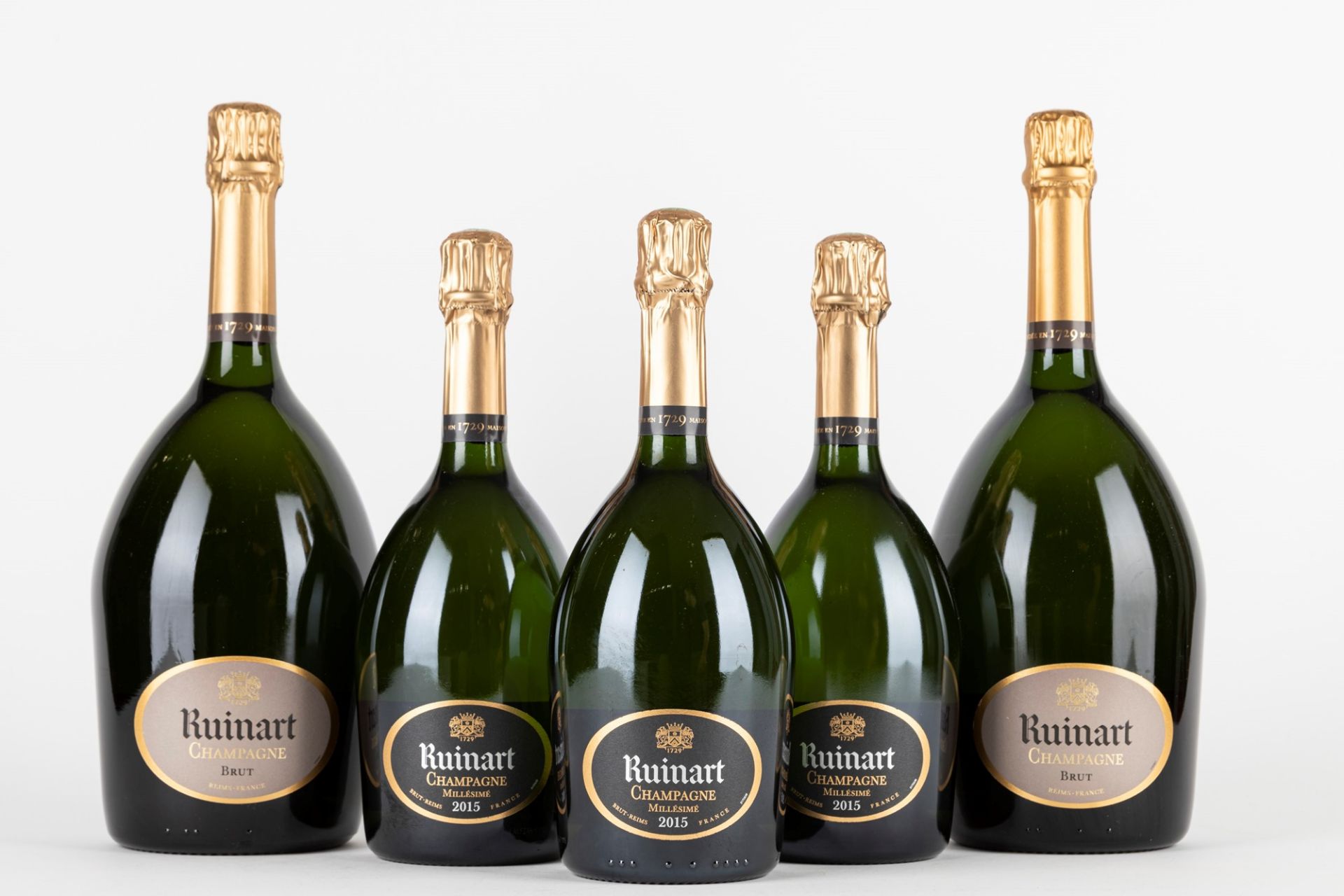 France - Champagne / Ruinart Millesime and Ruinart Brut Magnum (3 BT, 2 MG)