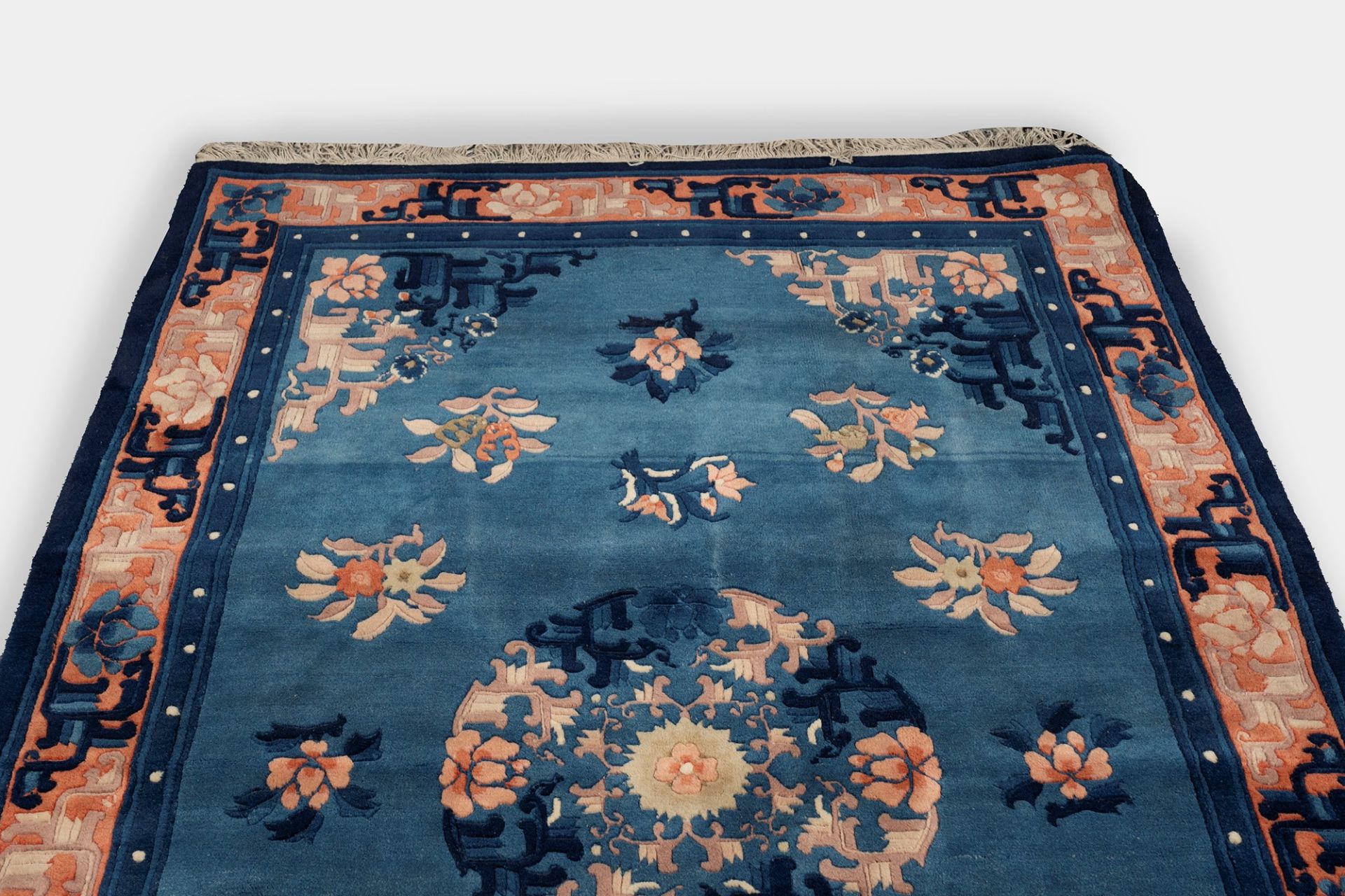 Blue and orange Beijing carpet with floral pattern, China, 20th century - Image 2 of 4