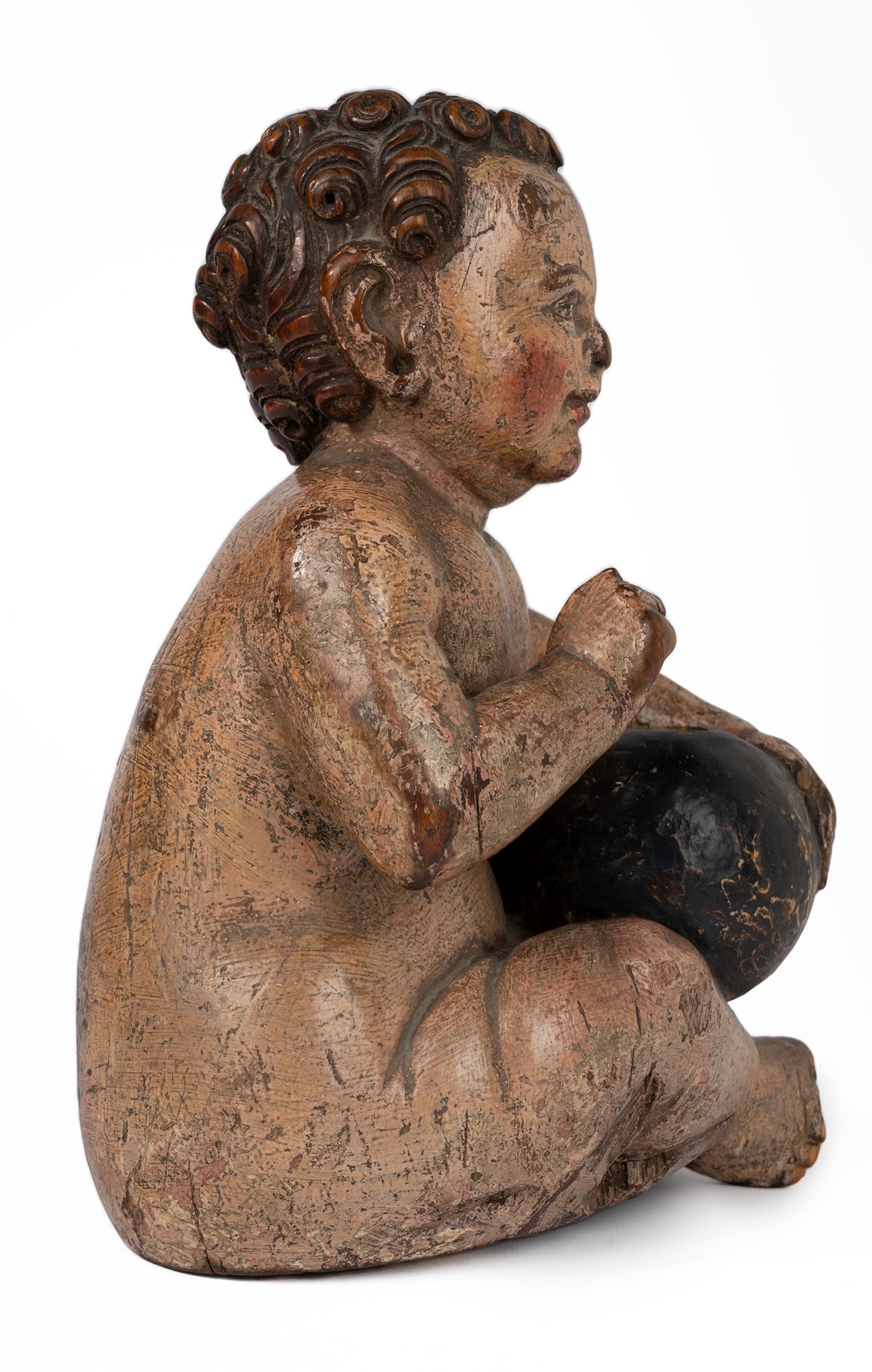 Polychrome wooden sculpture representing Baby Jesus with globe, 17th century - Image 2 of 6