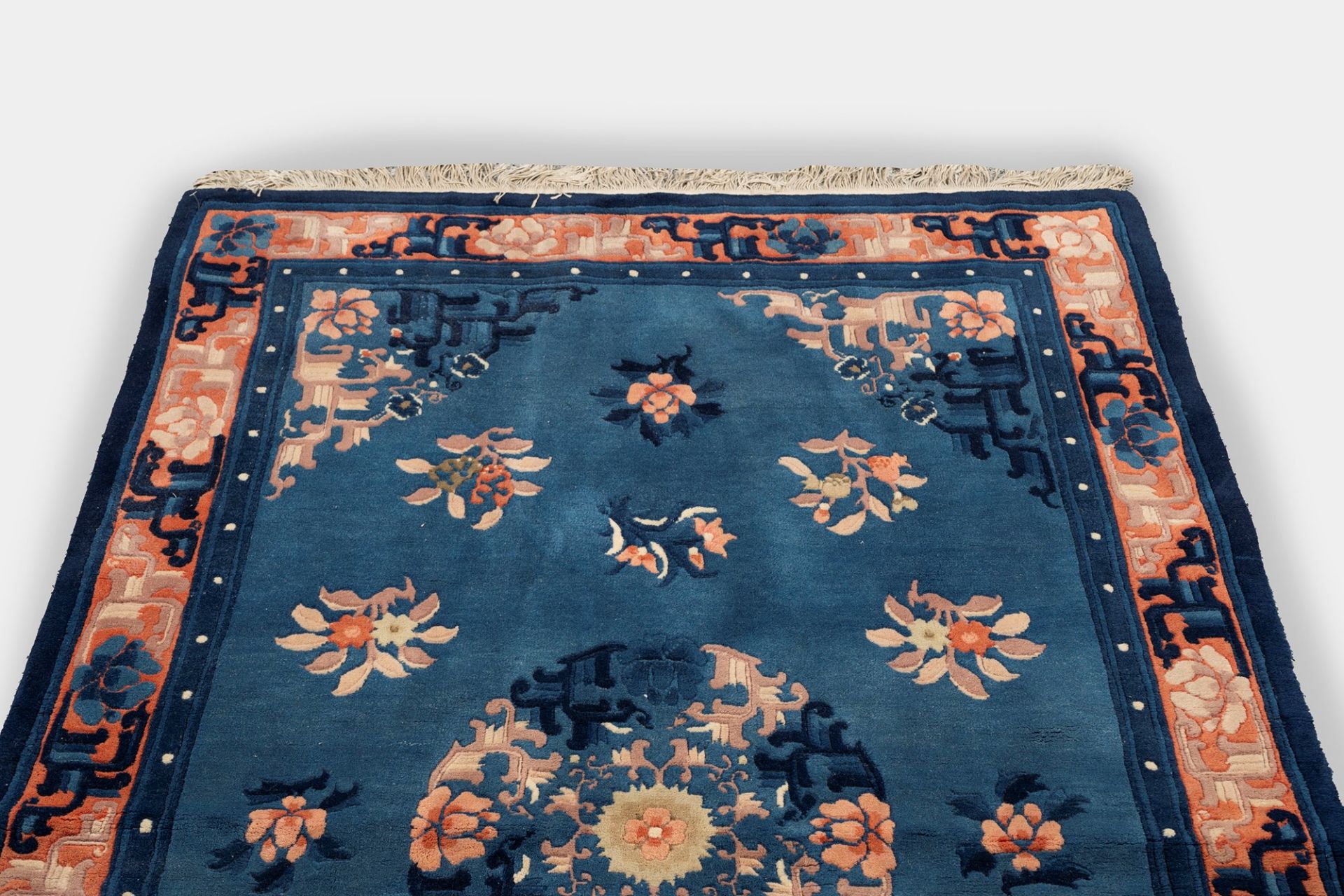 Blue and orange Beijing carpet with floral pattern, China, 20th century - Image 3 of 4