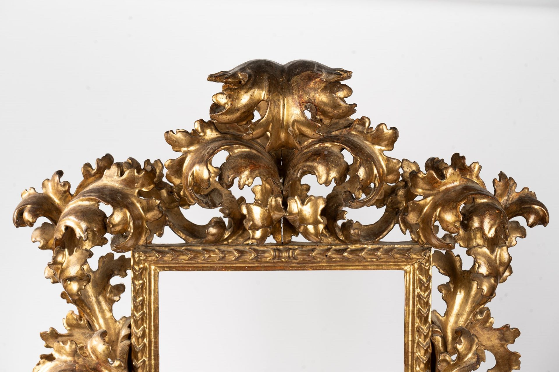 Carved and gilded wood frame, 19th century - Image 3 of 7