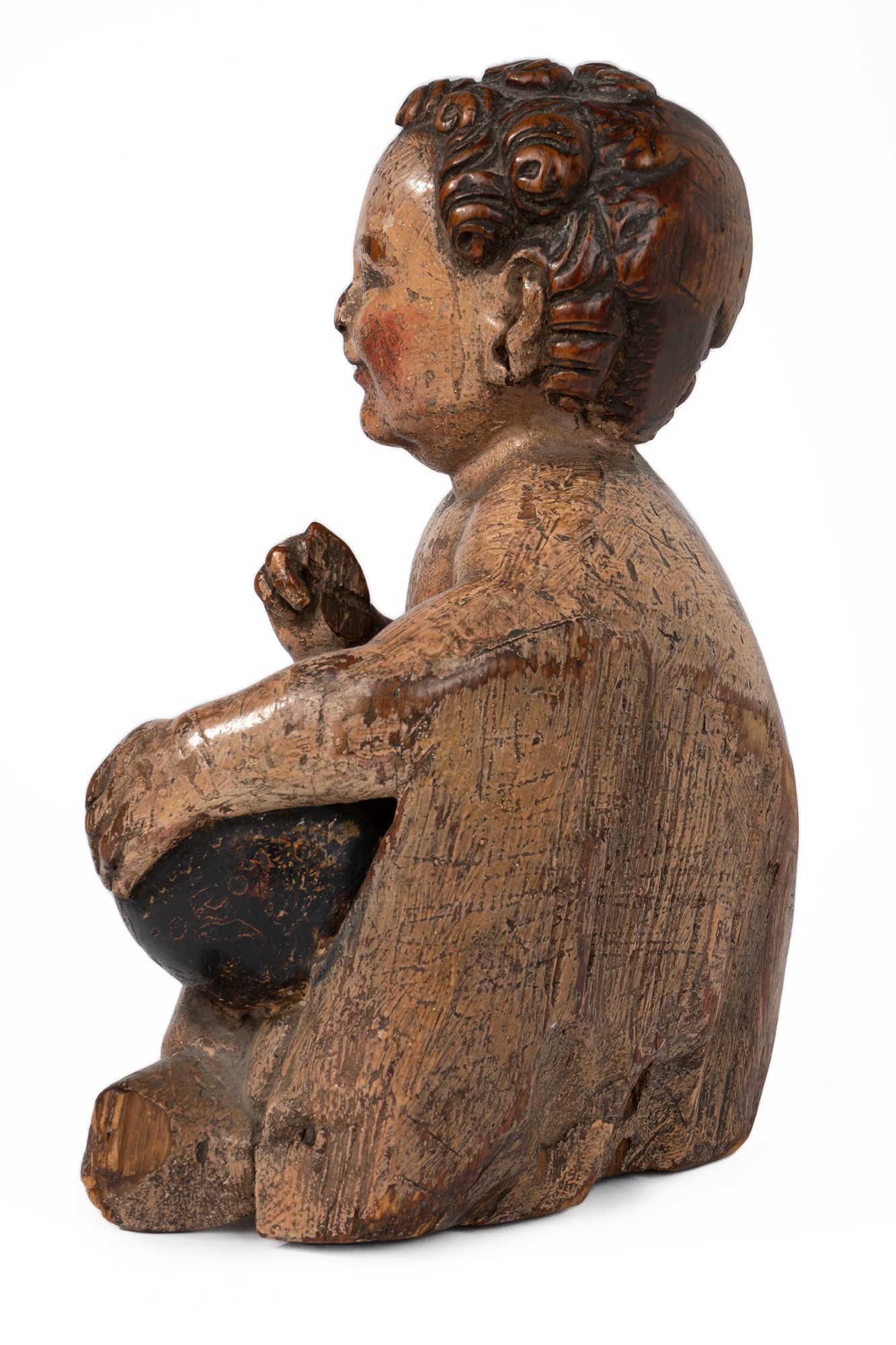 Polychrome wooden sculpture representing Baby Jesus with globe, 17th century - Image 4 of 6