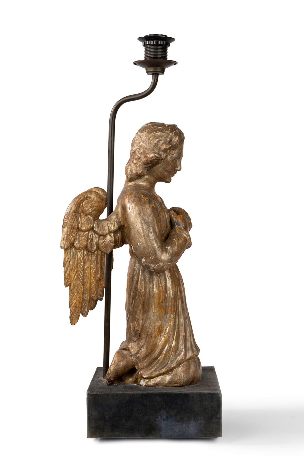 Praying angel in mecca-gilded wood mounted on a lamp, 18th-19th centuries - Image 3 of 3
