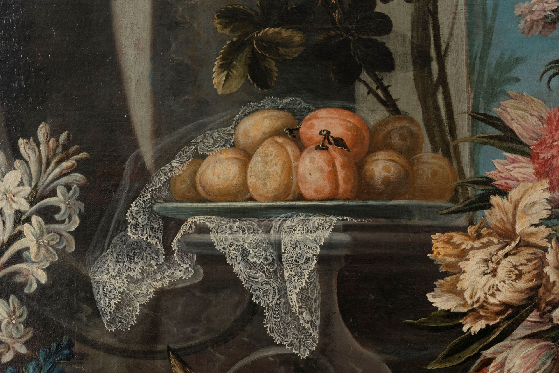Lombard School, XVIII century - Flowers and fruit in an Italian garden with bunnies and parrots - Image 7 of 8
