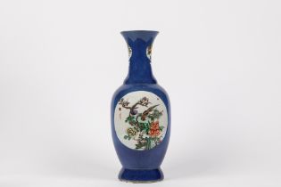 A POWDER-BLUE FAMILLE VERTE PORCELAIN VASE, China, early 20th century