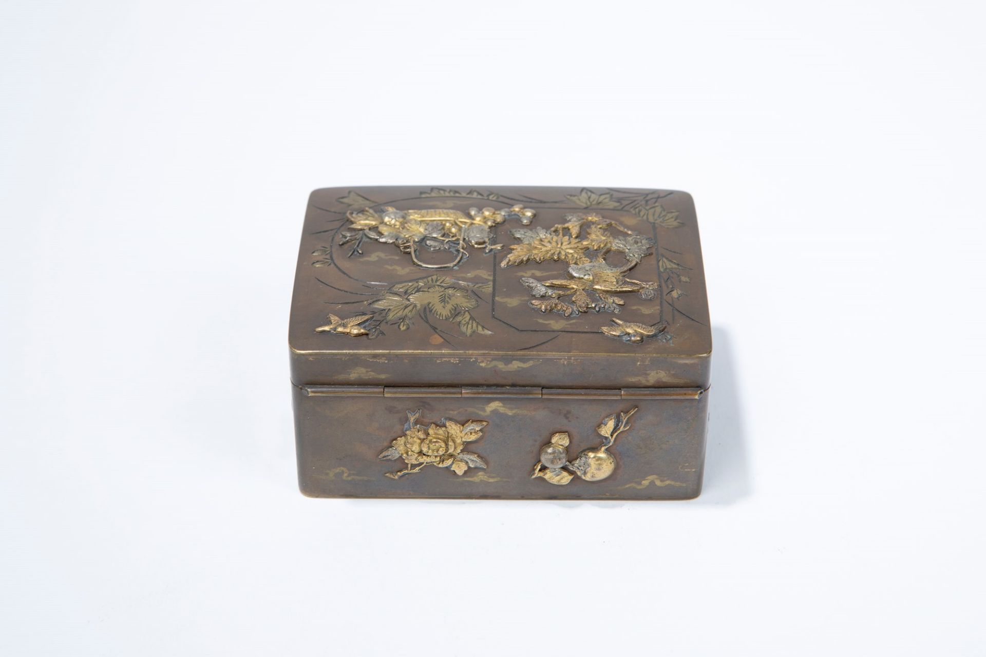 SMALL BRONZE BOX, Japan, Meiji period (1868-1912) - Image 4 of 6