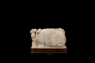 A WHITE STONE CARVING, China, 19th / 20th century