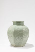 A PORCELAIN CELADON VASE, China, Republic period (1912-1949)