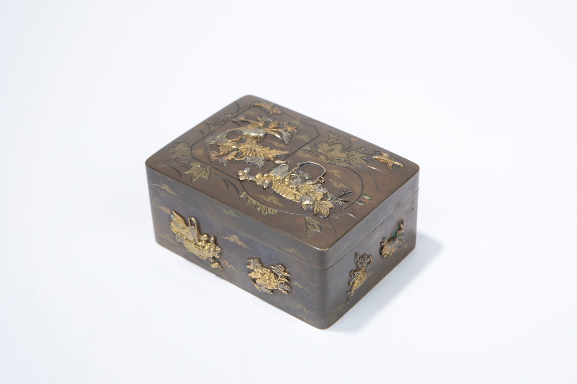 SMALL BRONZE BOX, Japan, Meiji period (1868-1912) - Image 3 of 6