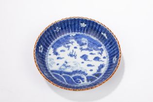 A SMALL ARITA BLUE AND WHITE PORCELAIN DISH, Japan, Meiji period (1868-1912)