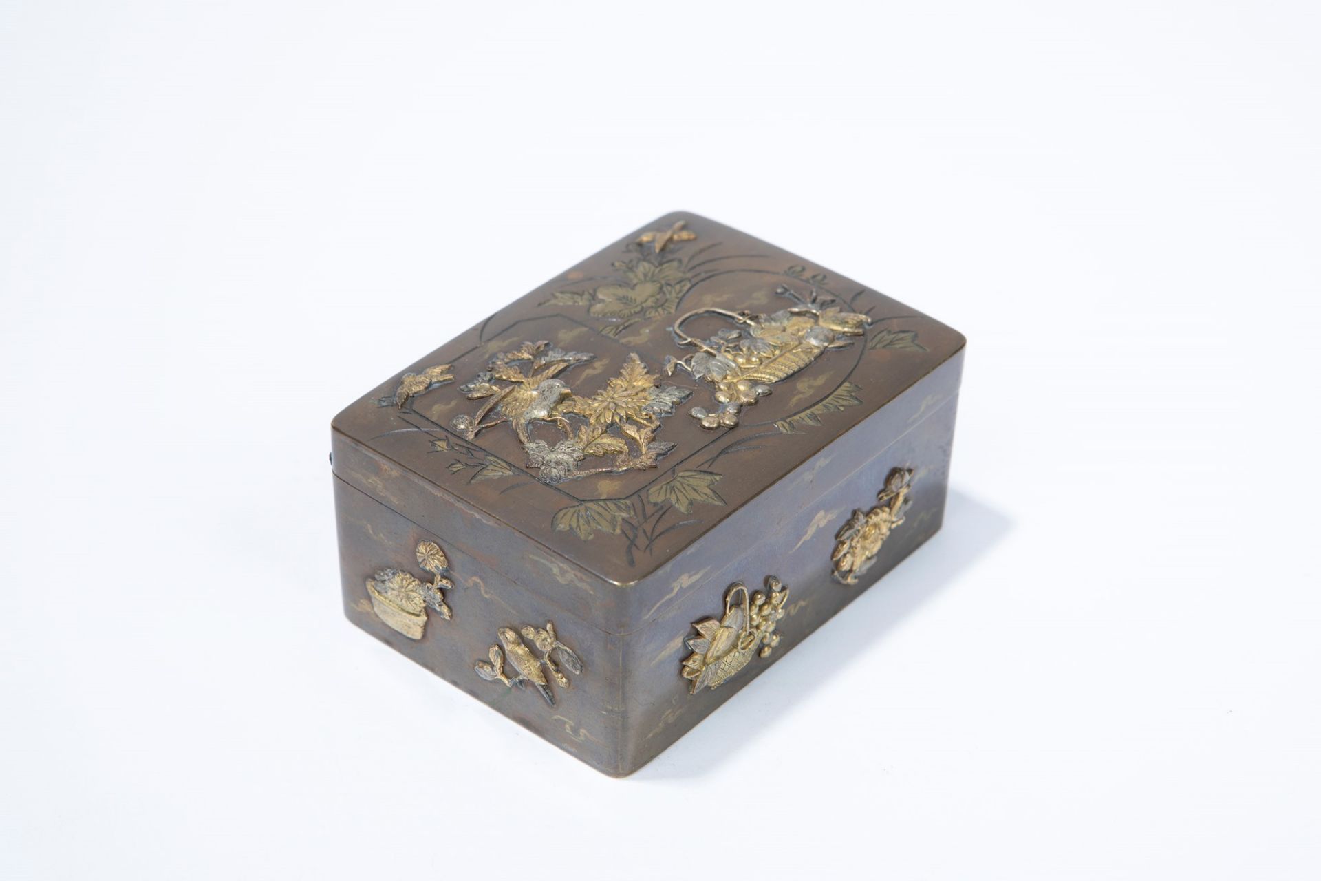 SMALL BRONZE BOX, Japan, Meiji period (1868-1912) - Image 2 of 6