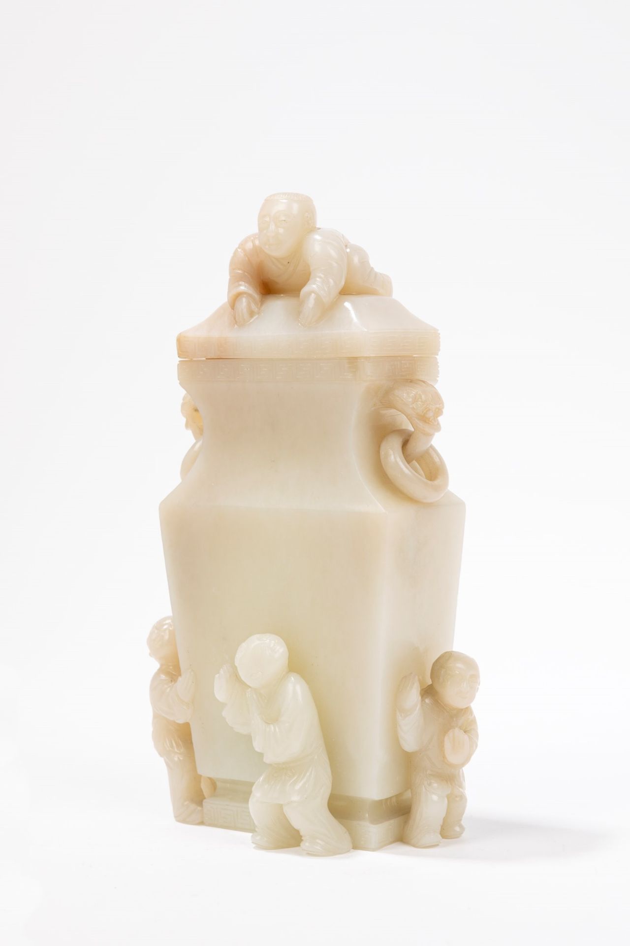 A WHITE JADE CARVED BOYS VASE AND COVER, China, Qing dynasty, 19th century - Image 3 of 7