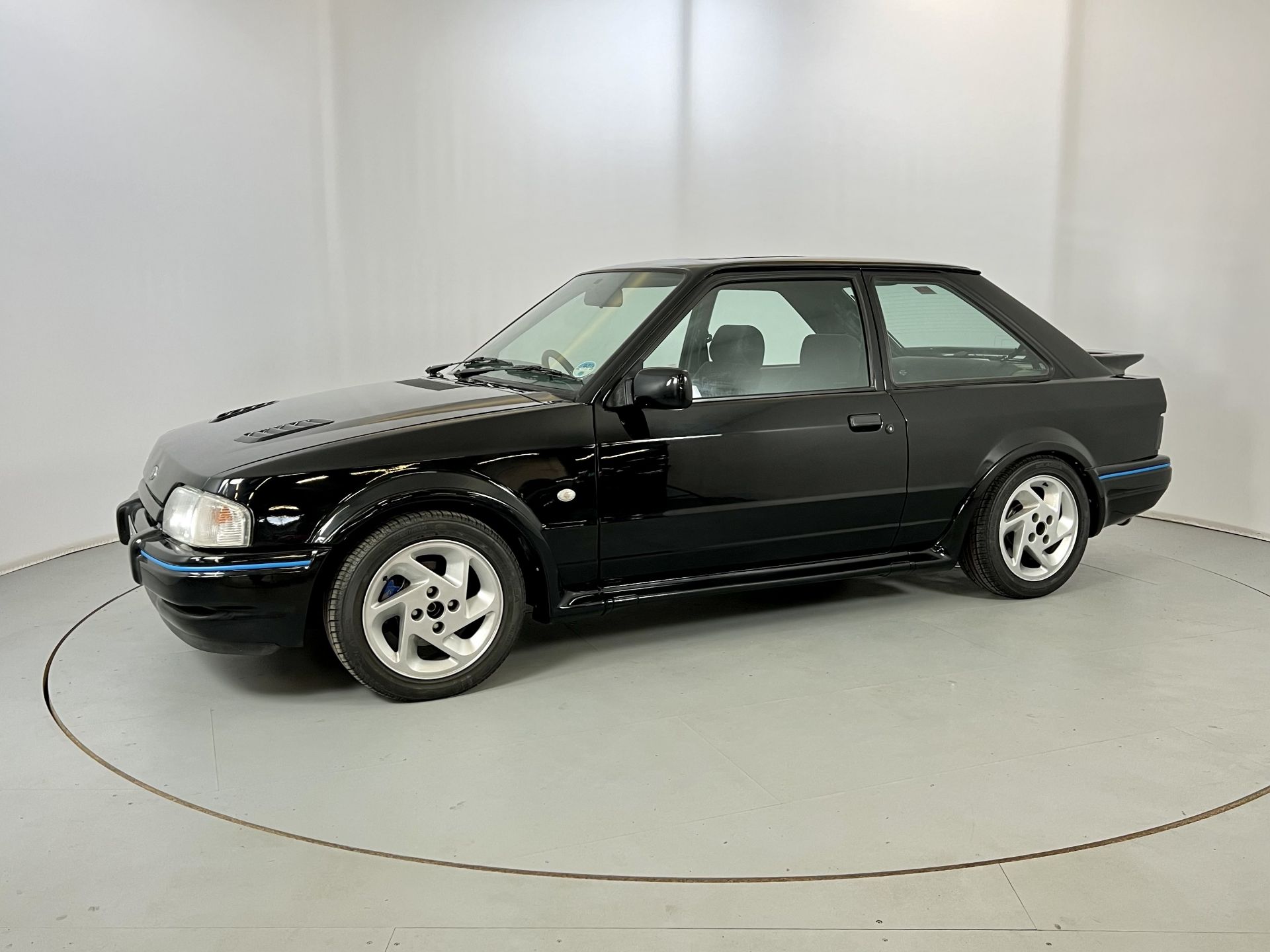 Ford Escort RS Turbo - Image 4 of 29