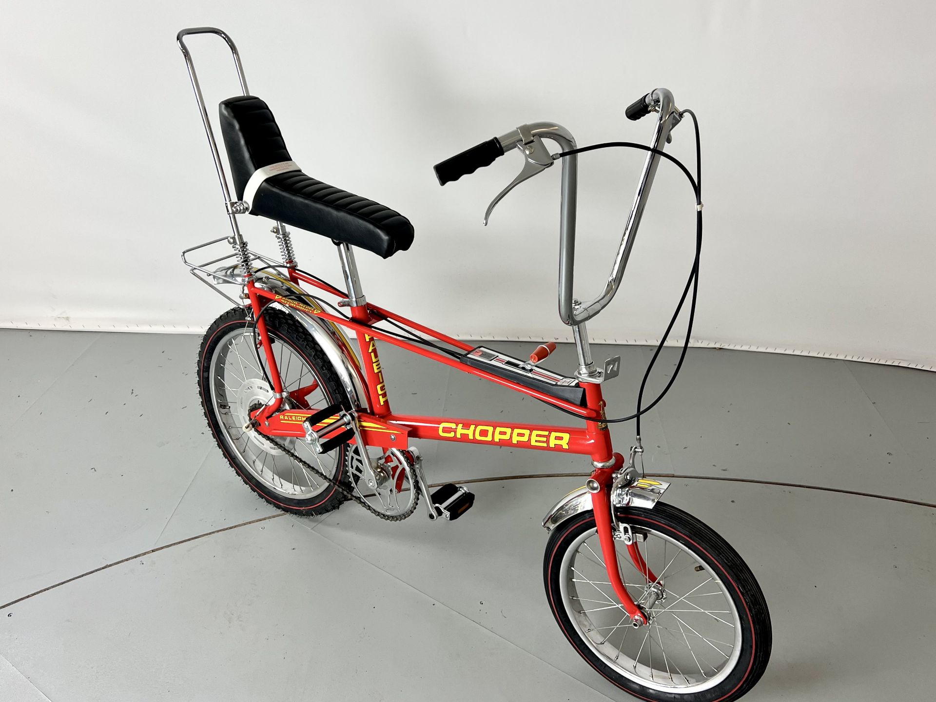 Raleigh Chopper MK2 - Image 2 of 24